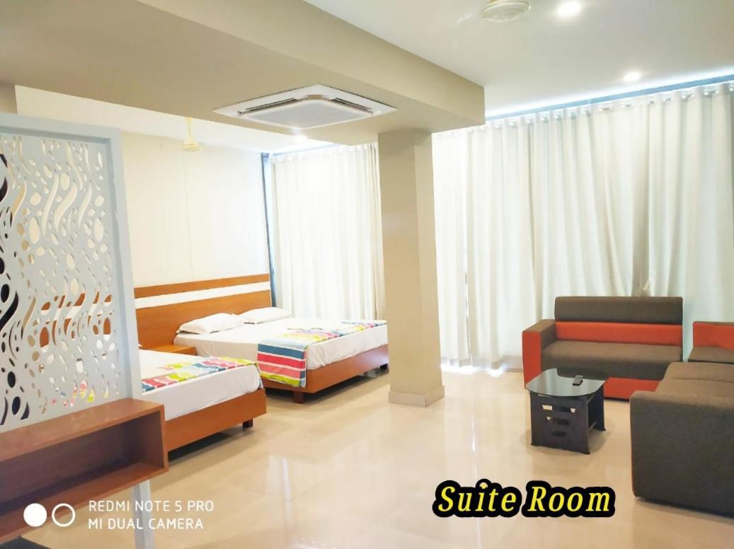 Tirur Tourist Home Extérieur photo