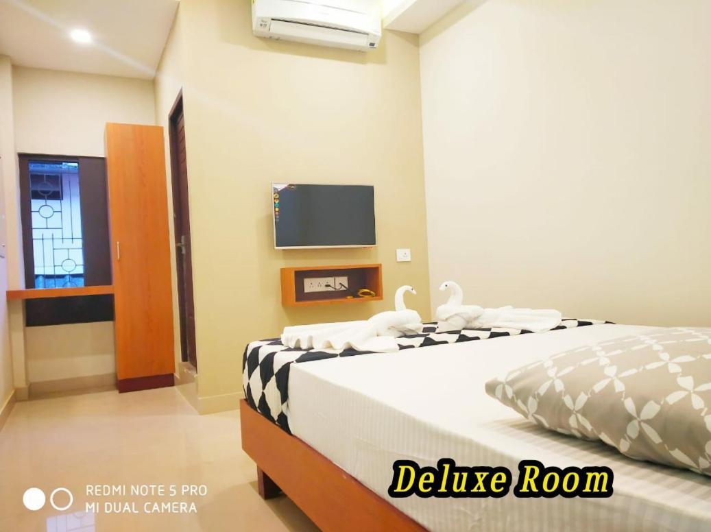Tirur Tourist Home Extérieur photo